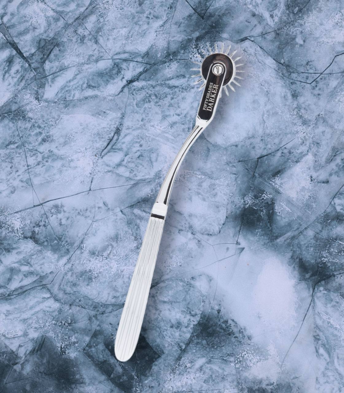 FIFTY SHADES ADRENALINE SPIKES METAL PINWHEEL