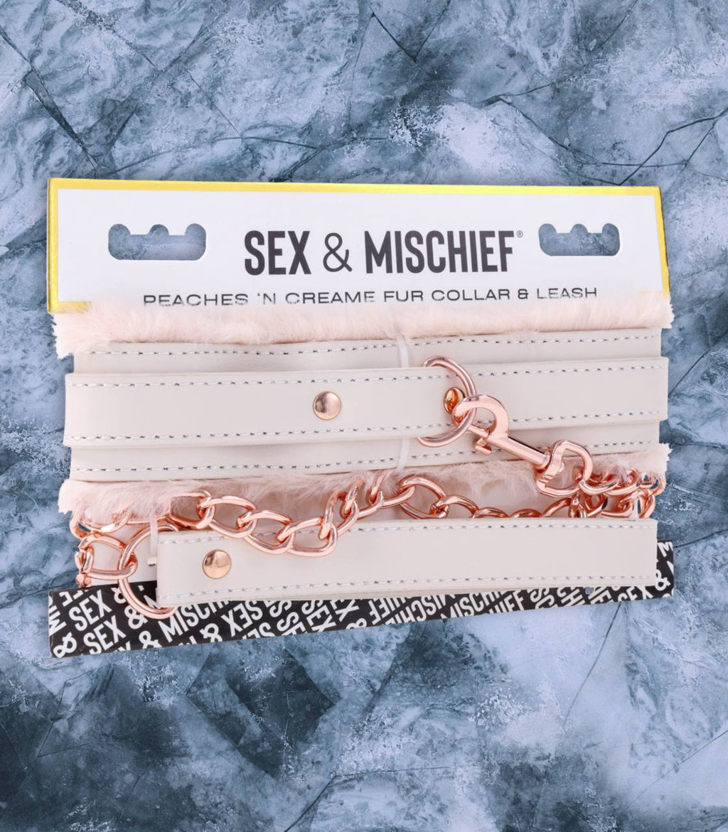 PEACHES ‘N CREAM 🍑 FUR COLLAR & LEASH